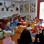 2.B v lesní miniučebně 4