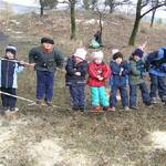 Opékání buřtů s MŠ u lesní správy 30.02.2009 14