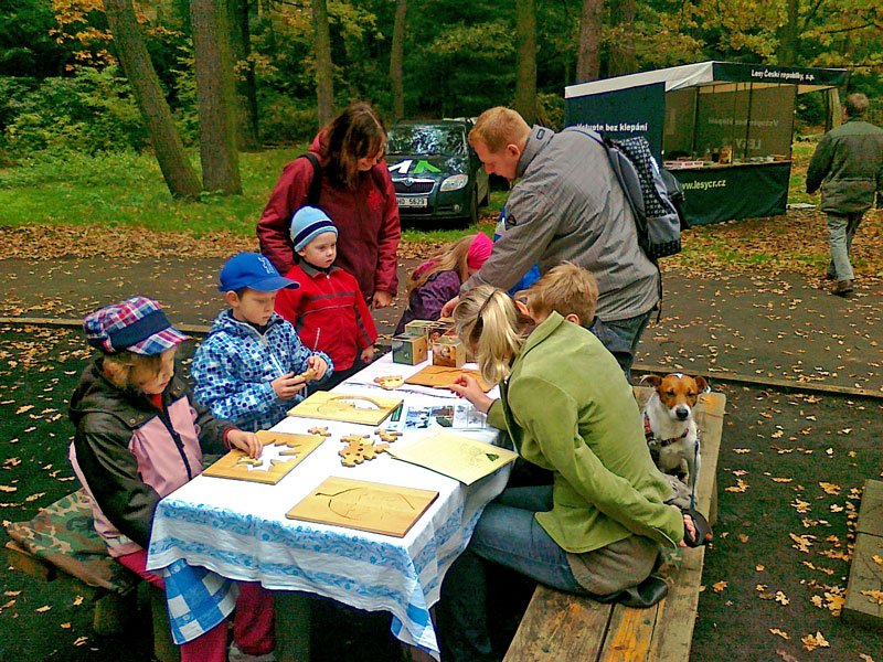 2012 – Lesní pedagogika – Den stromů a Den Země zoopark Chomutov